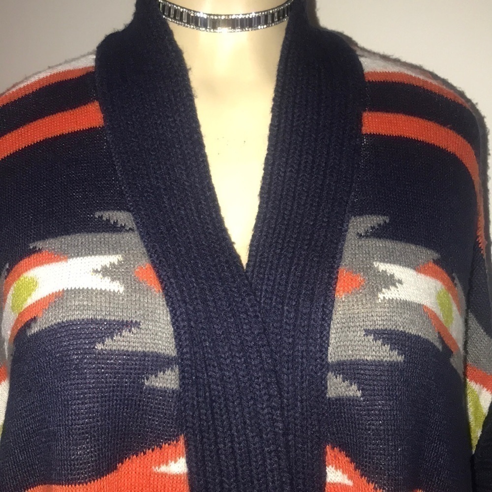 QMACK OVERSIZED SWEATER - Picture 7 of 10
